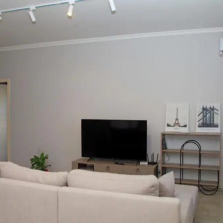 Apartel Center 2 * Durres