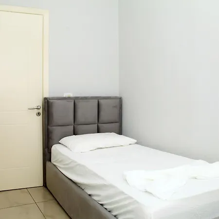 Apartel Center 2 Apartment *