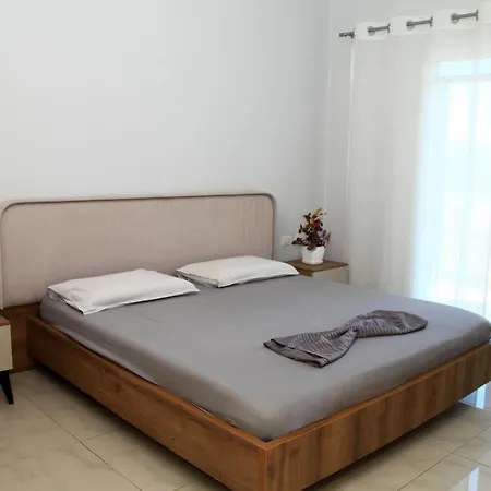 Apartel Center 2 Apartament Durrës
